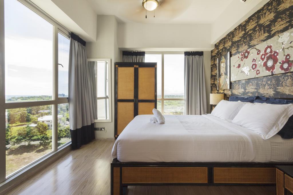 La Mirada Residence , Large 1 Bedroom Condo, Beaches , 3 Pools, Ocean Views, Fast Wifi, Netflix, Breakfast Included Lapu-Lapu City Eksteriør bilde
